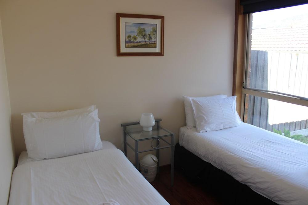 Australian Home Away @ Doncaster Anderson Creek 2