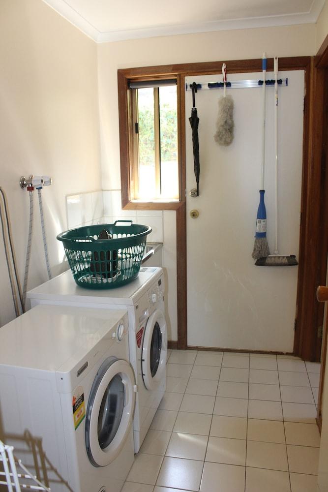 Australian Home Away @ Doncaster Anderson Creek 2