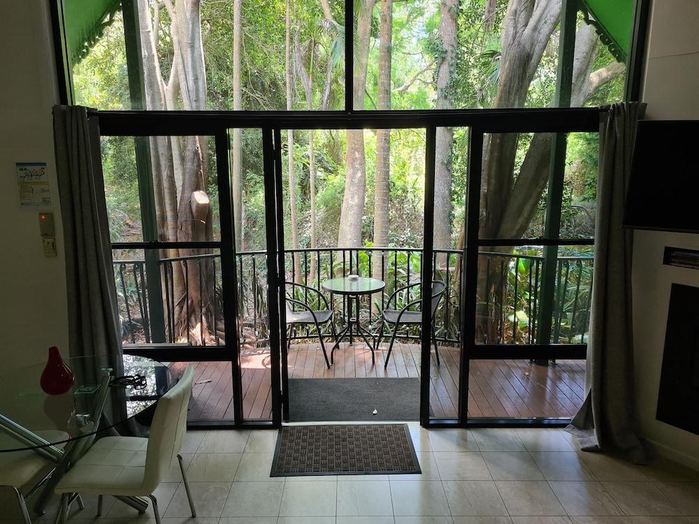 Linger A While Chalet
