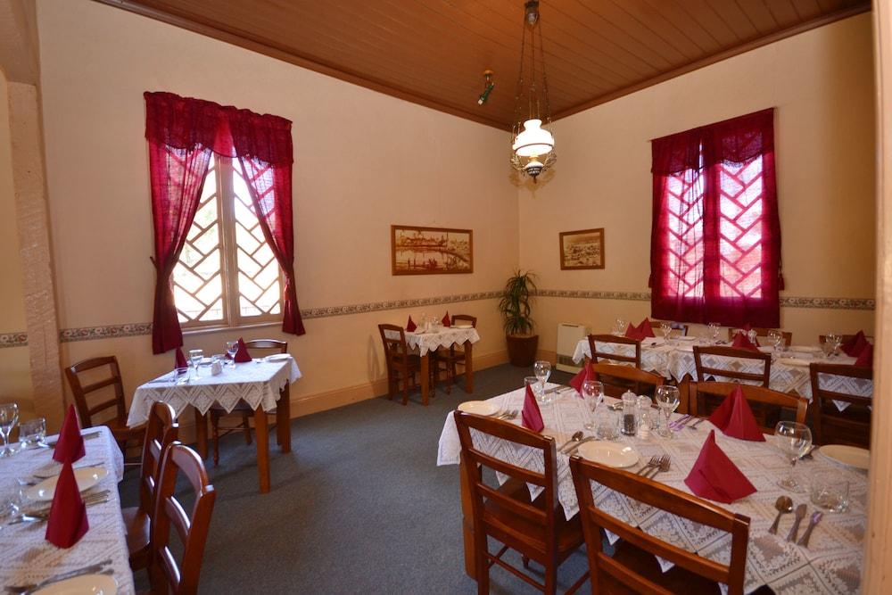Diamond House Heritage Restaurant and Motor Inn