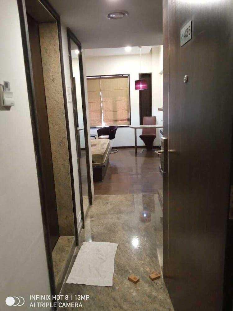 Siesta Hinjewadi Lxia Hotel