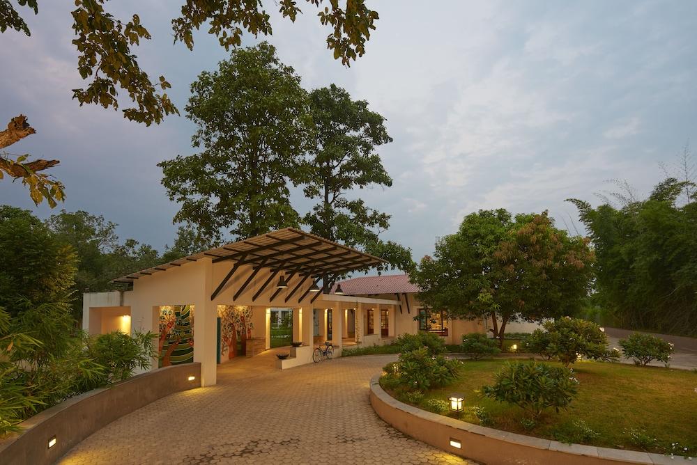 Club Mahindra Kanha
