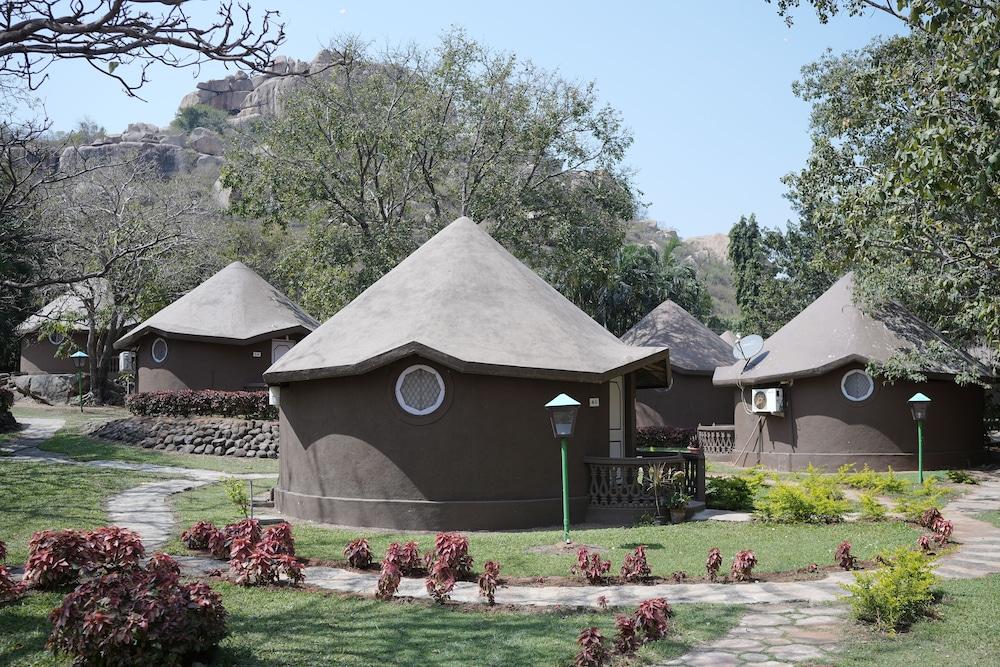 Kishkinda Heritage Resort