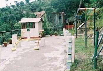 Woodsvilla Residency
