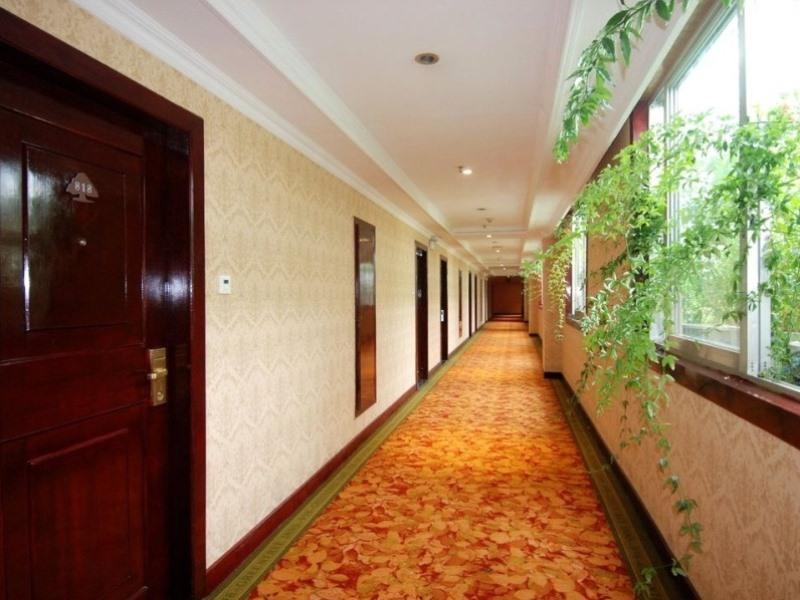 GreenTree Inn Guilin Xiangshan District Railway Station Hotel