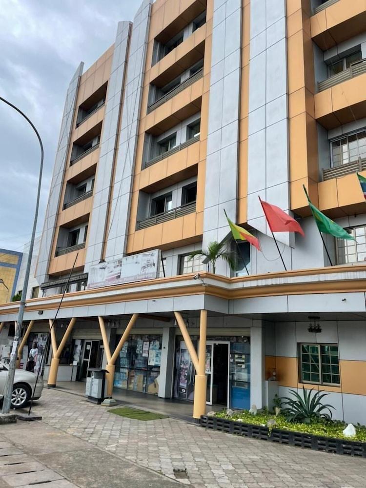 DK Hotel
