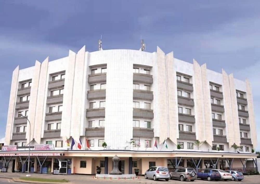 DK Hotel
