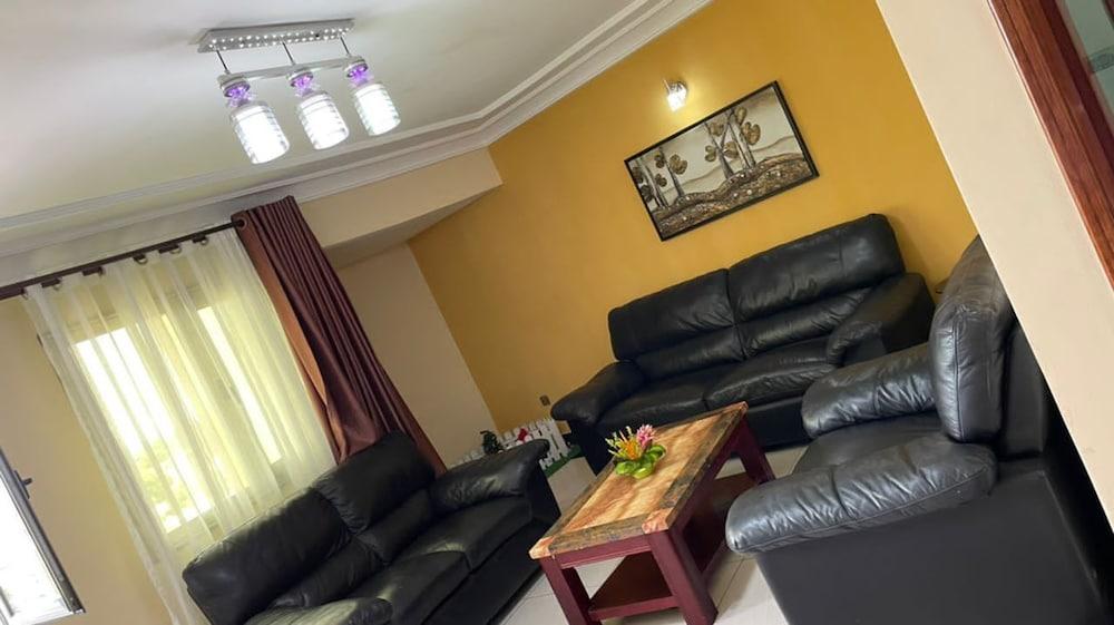 DK Hotel