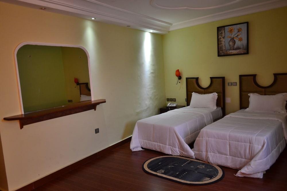 DK Hotel