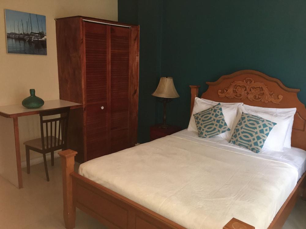 Innflight Suites