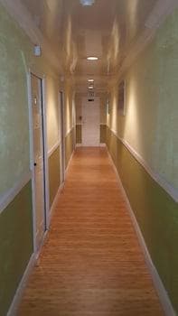 Innflight Suites