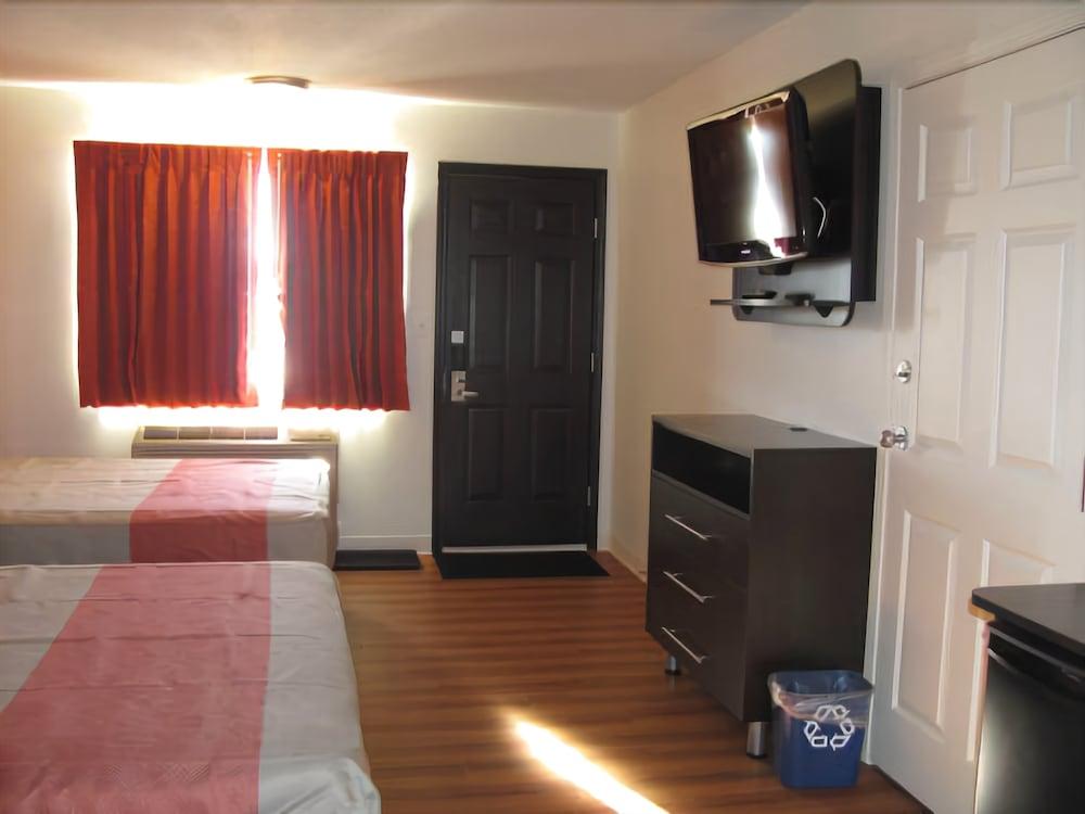 Motel 6 Innisfail AB