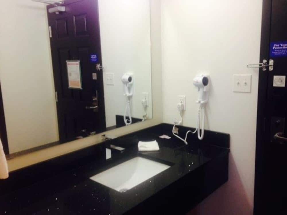 Motel 6 Innisfail AB
