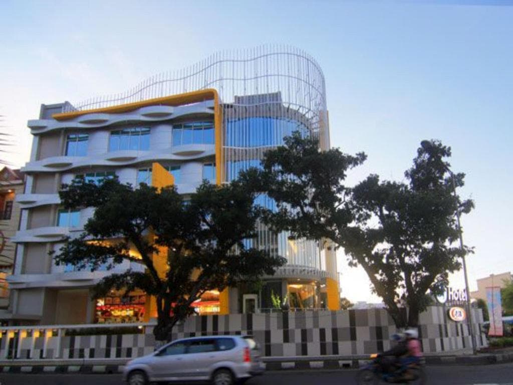Hotel 61