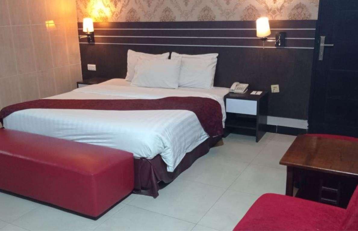 Hotel Grand Antares