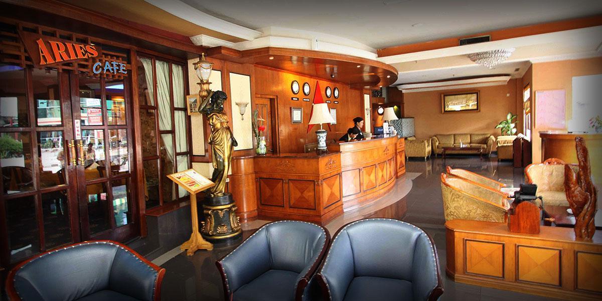 Hotel Grand Antares
