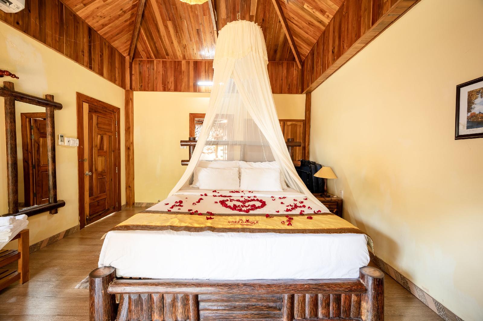 Chez Carole Resort