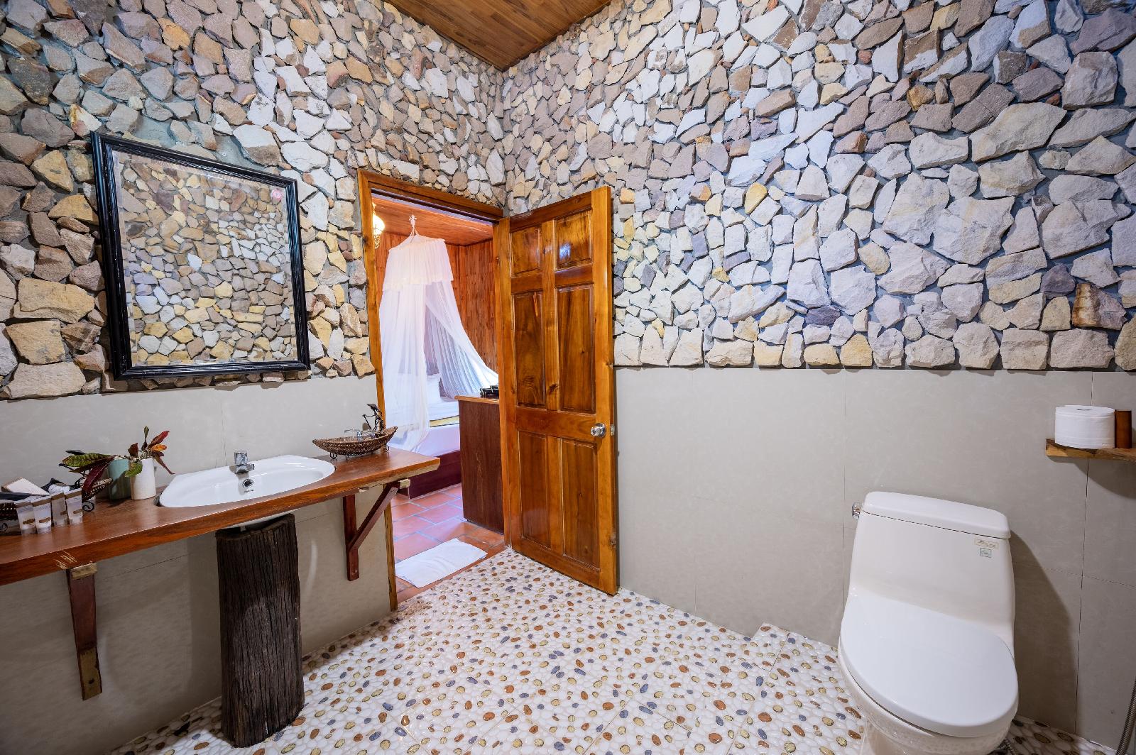 Chez Carole Resort