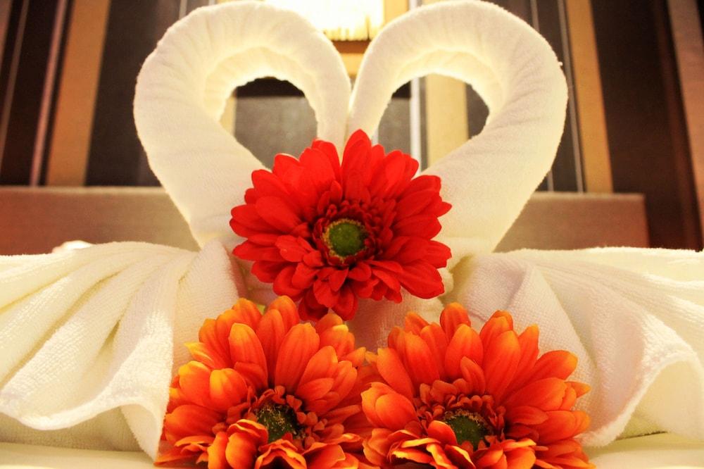 Hazzana Boutique Hotel