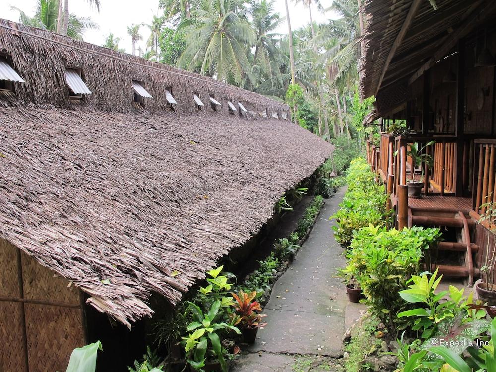 Coco Beach Island Resort