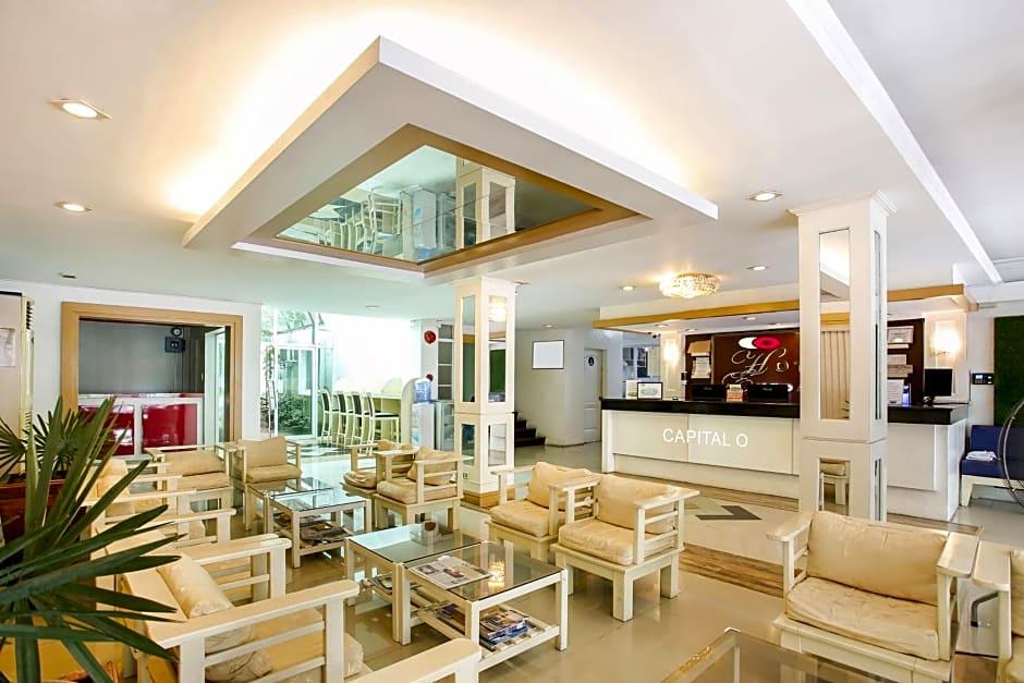 Oyo 252 Hotel Euroasia