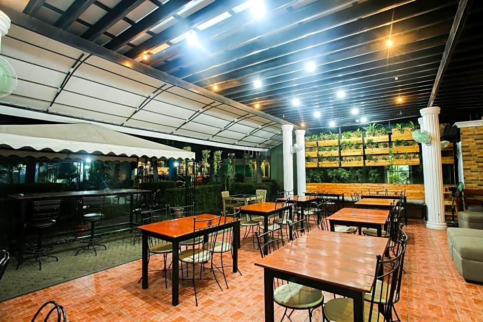 Oyo 252 Hotel Euroasia