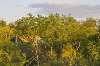 Chapungu Luxury Tented Camp