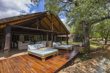Chapungu Luxury Tented Camp