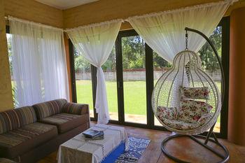 Avoca Lodge