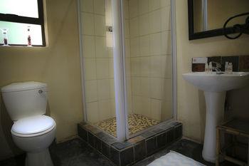 Avoca Lodge