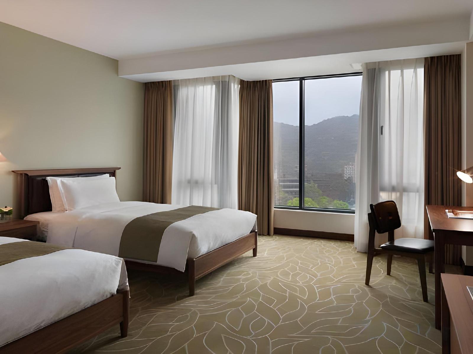Yusense Hotel