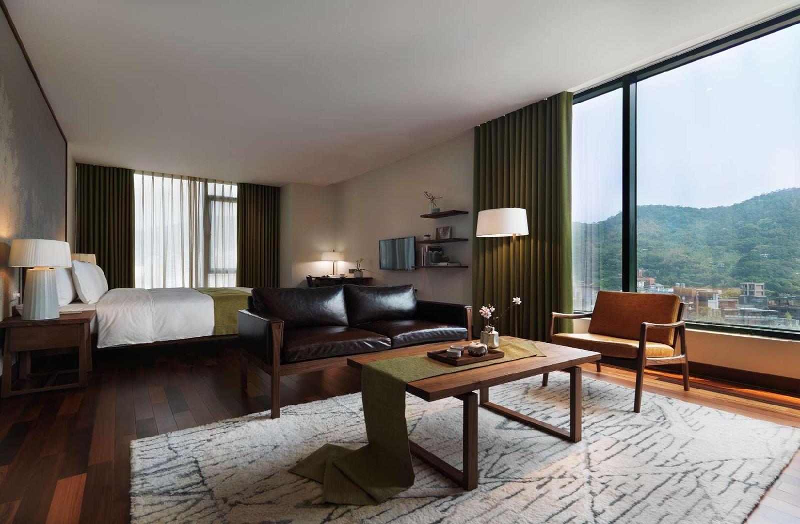 Yusense Hotel