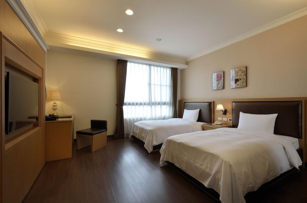 Hotel Modern Puli