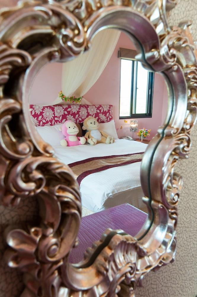 Riverbank B&B