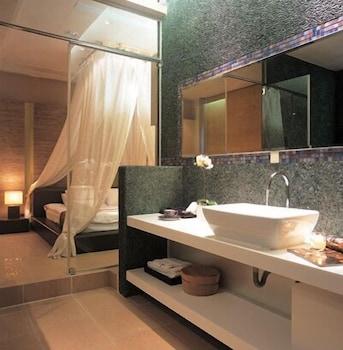 The Solasresort Hot Spring Hotel