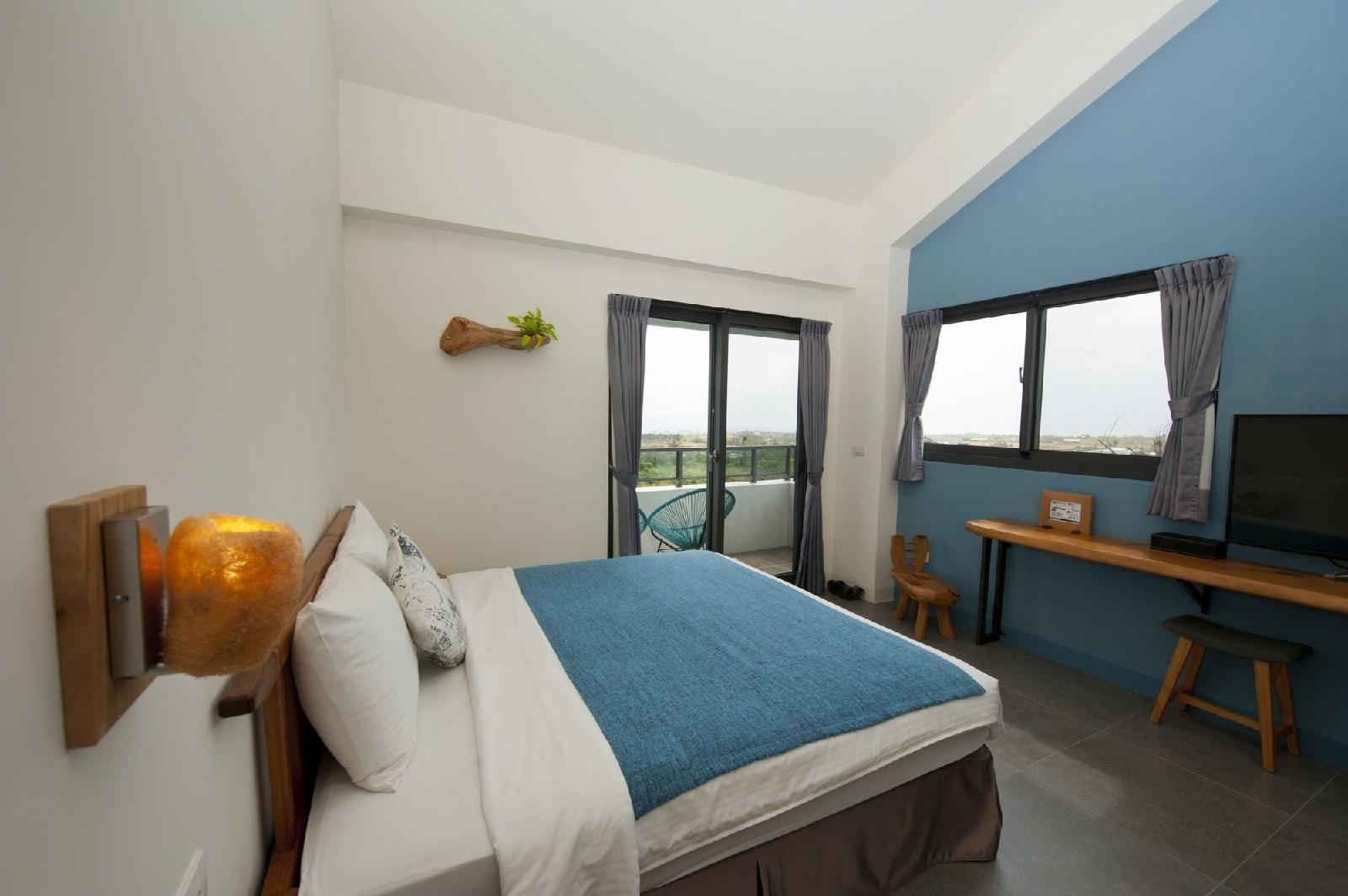 The Tree Bed and Breakfast