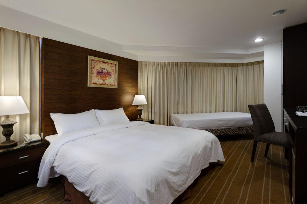 Nei Jiang Hotel