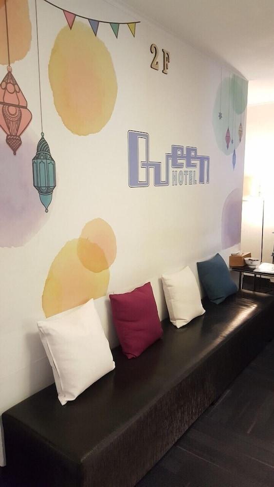 Queens Hotel