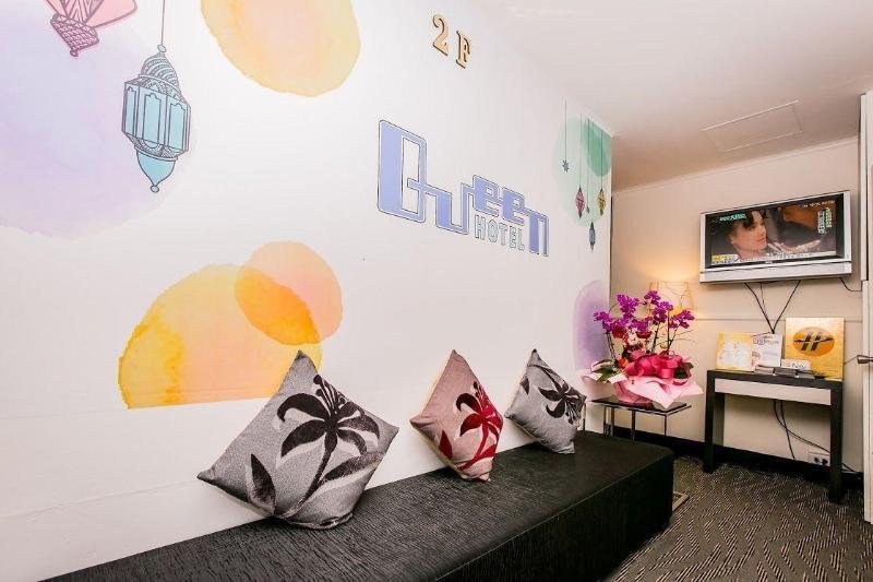 Queens Hotel