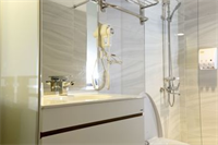 Hotel New Queen 2