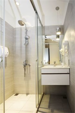 Hotel New Queen 2