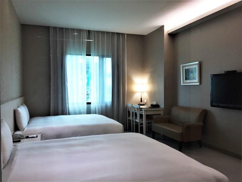 L'arc Hotel