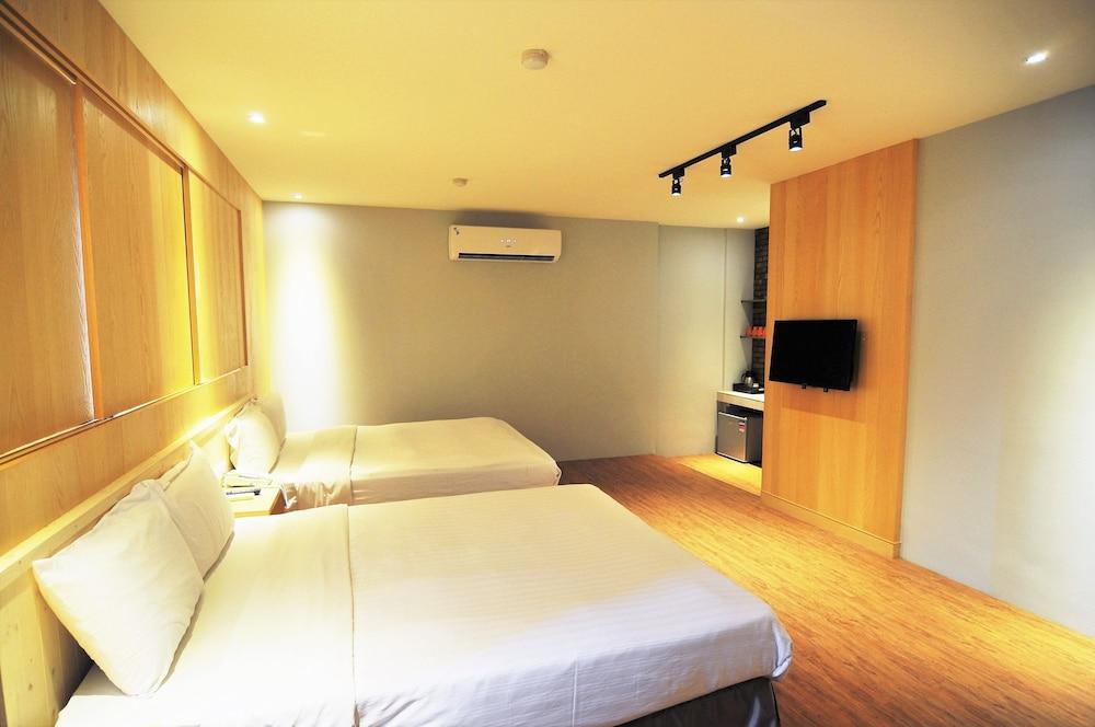 Martin Wales Hotel Kenting