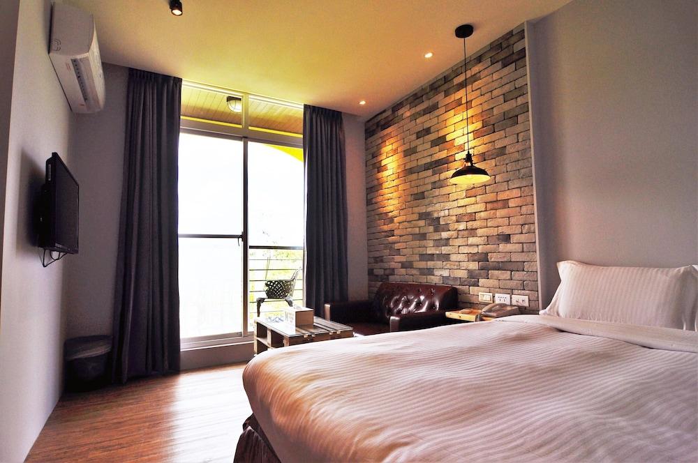 Martin Wales Hotel Kenting