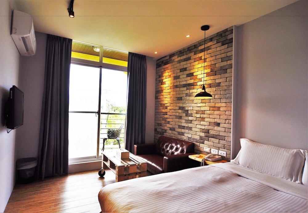 Martin Wales Hotel Kenting