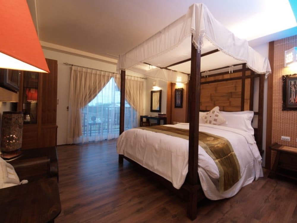 Seasons Bali Fashion Inn