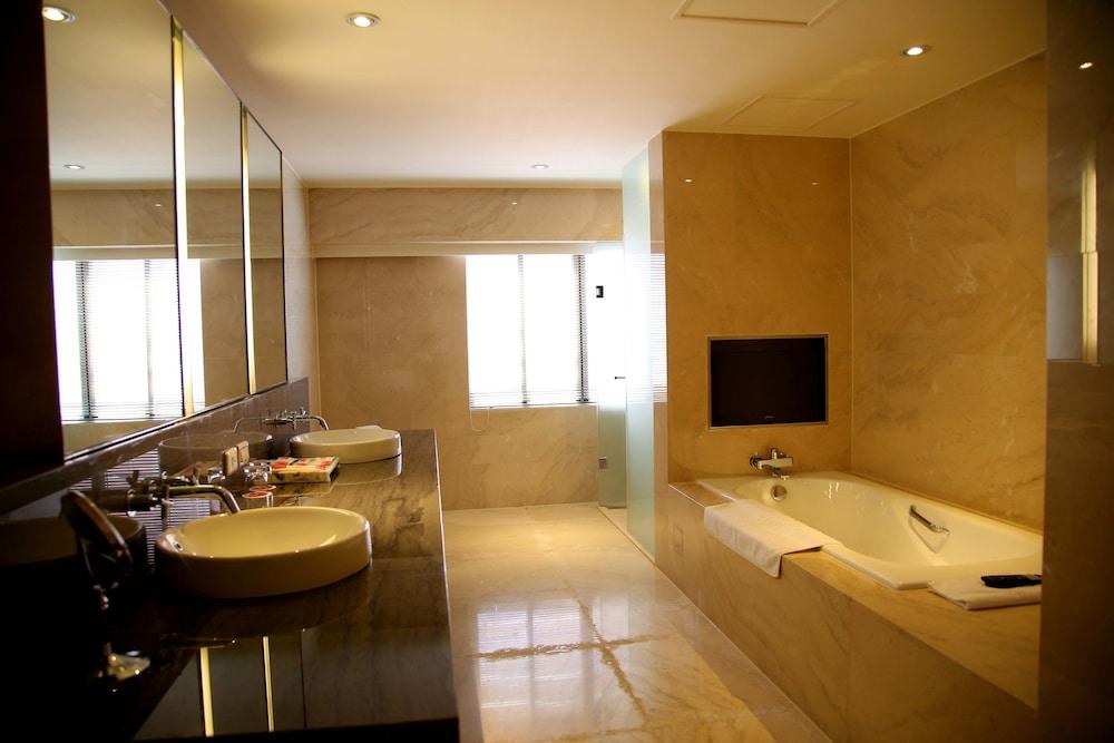 Tao Garden Hotel