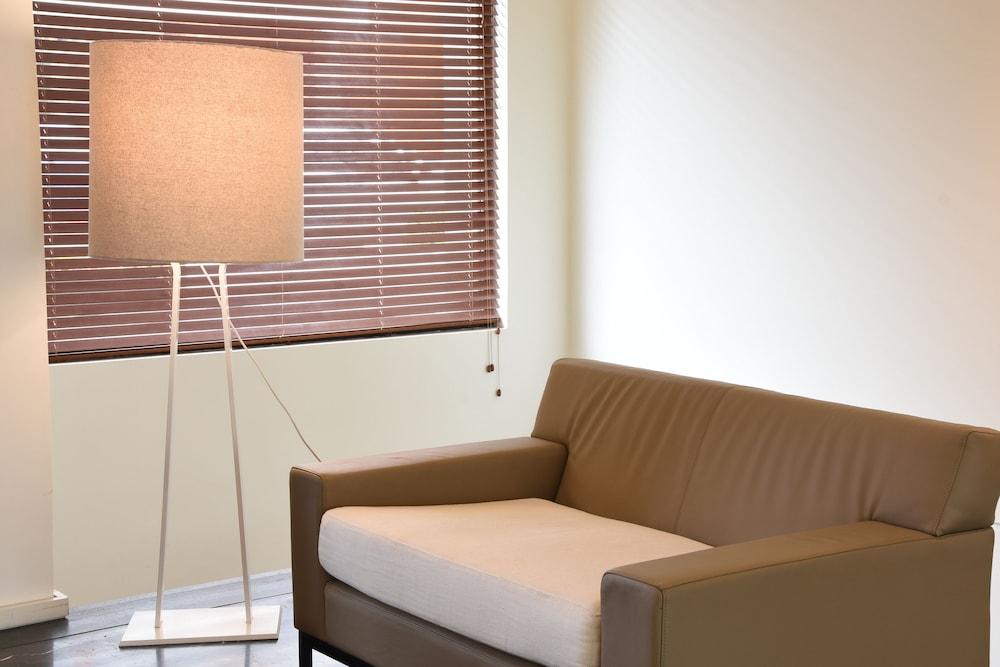 Oliva Luxury Hotel