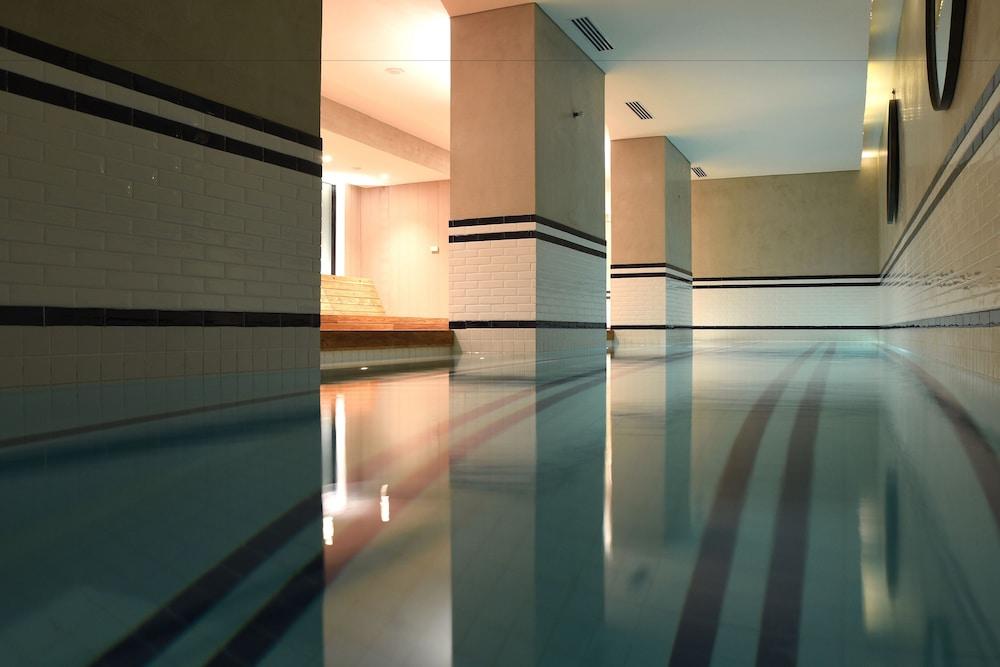 Oliva Luxury Hotel
