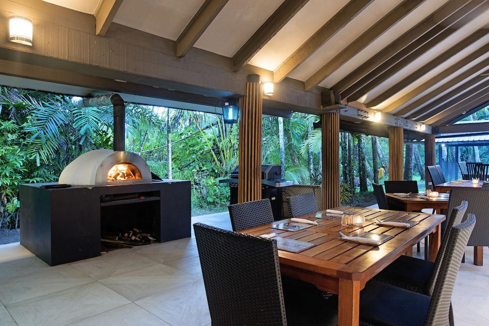 Ultiqa Fiji Palms Beach Resort